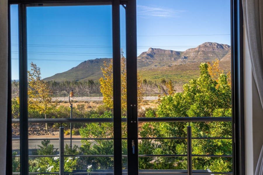 4 Bedroom Property for Sale in Pearl Valley at Val de Vie Western Cape